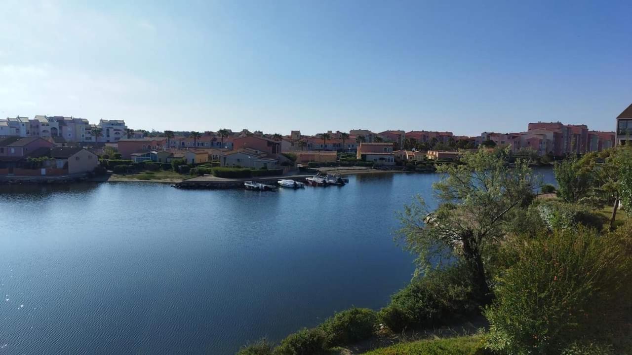 Le Petit Barcares Apartment Le Barcarès Екстериор снимка
