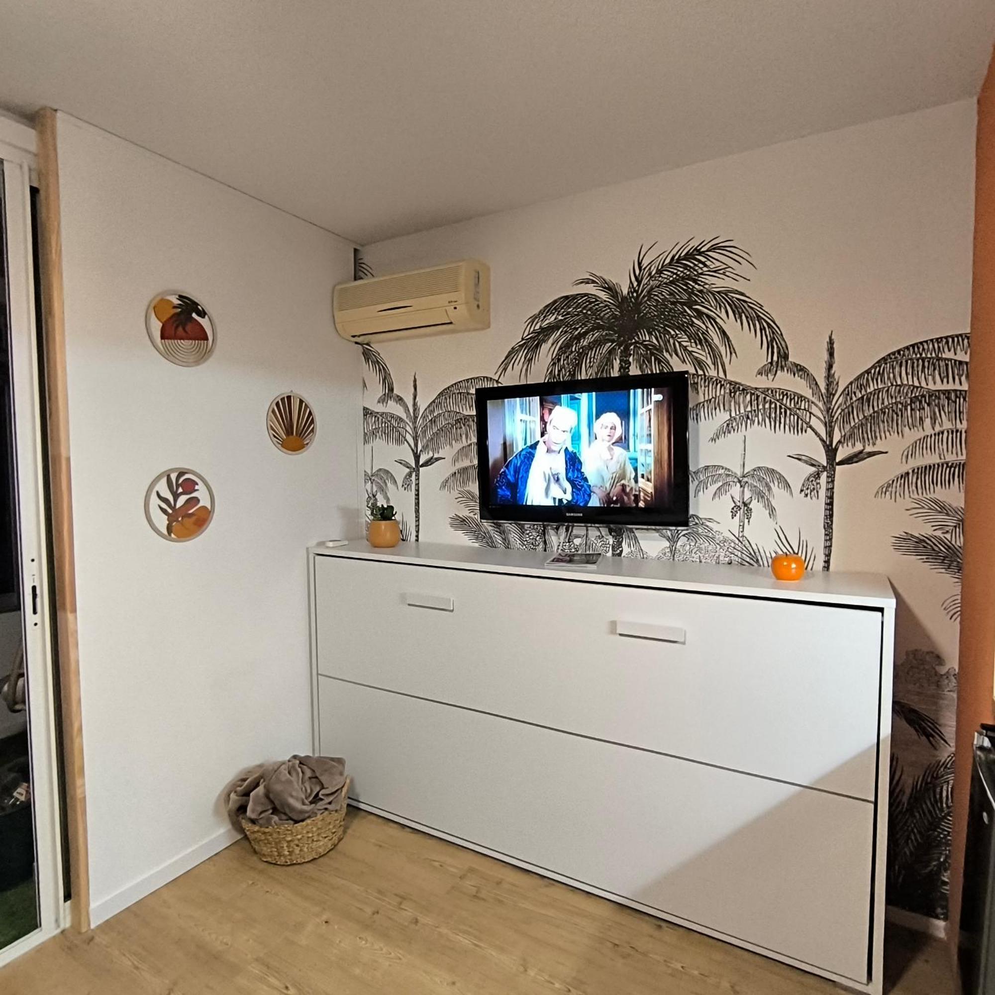 Le Petit Barcares Apartment Le Barcarès Екстериор снимка